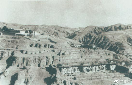 1947年12月25日至28日，中共中央在陜北米脂楊家溝召開擴大會議（十二月會議）。圖為會議會址。